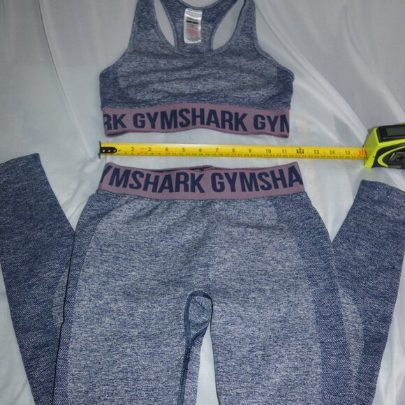 Gymshark 3 piece set with free white shirt women size small - Picture 1 of 7